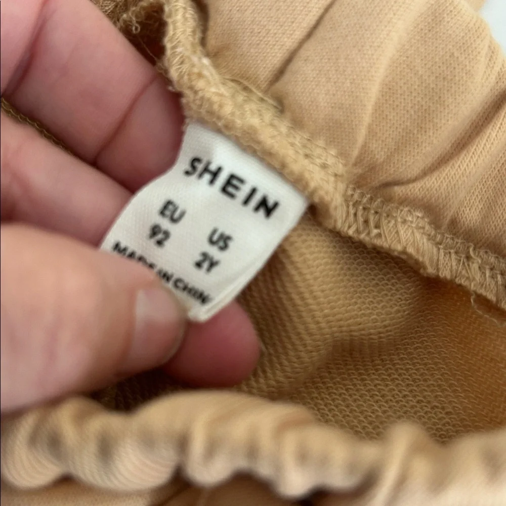 SHEIN Kids Dual-Tone Jogger Pants in Green and Tan